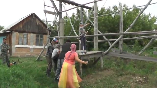 Тарзанка батюшке страшна. 02. 07. 2020 смотреть онлайн