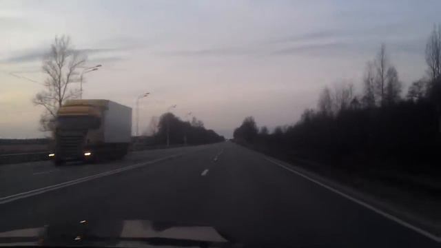 200 км в час Subaru Impreza едем на работу! смотреть онлайн