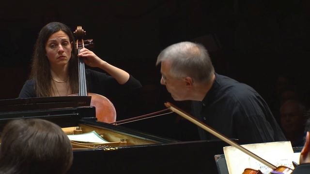 Chopin: Piano Concerto No. 2 / Zacharias (full-length) смотреть онлайн