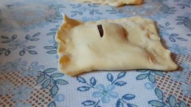 ?как приготовить слойку с клубничным вареньем? смотреть онлайн