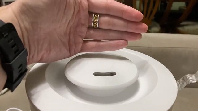 LEVOIT Top Fill Humidificador Ultrasónico 3L de Aromas, Grande, vapor regulable e intenso e insonor смотреть онлайн