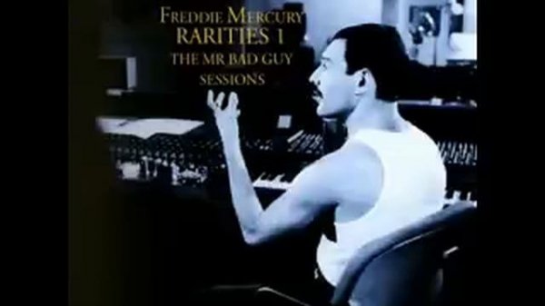 freddie mercury piano