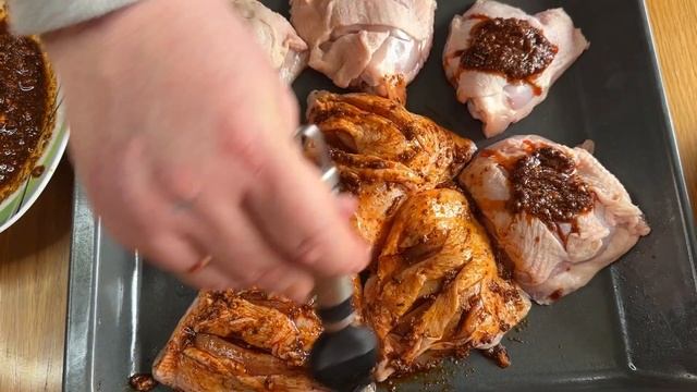 Обалденные куриные бедрышки и соус. Быстро и вкусно ! смотреть онлайн