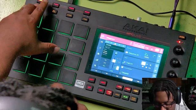 Free loops and samples - Dillie808 - How to make beats on MPC смотреть онлайн