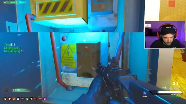 AMONG US ZOMBIES GUN GAME!? смотреть онлайн