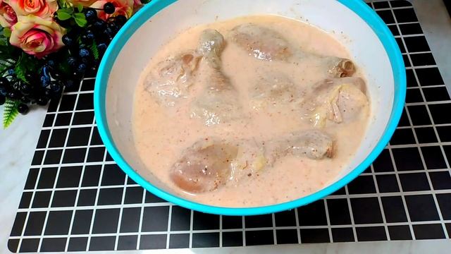 KFC? КУРИНЫЕ НОЖКИ КАК В KFC B ДОМАШНИХ УСЛОВИЯХ! УЙ ШАРОИТИДА МАЗЗАЛИ KFC ТАЙЁРЛАШ смотреть онлайн