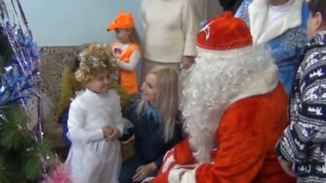 Спасатели из ЕАО устроили грандиозный праздник для детей переселенцев из Украины смотреть онлайн