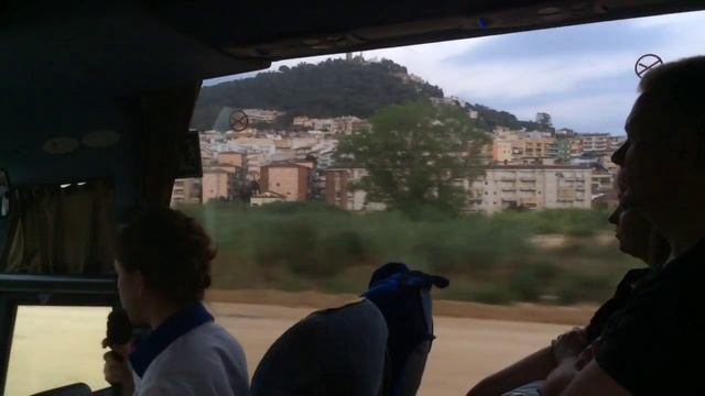HOLA BARCELONA ВЫПУСК 1 ВИДЫ ИСПАНИИ PODACHINE смотреть онлайн