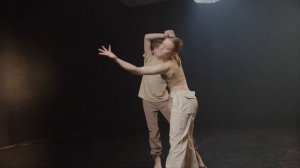 Contemporary duet "Simulacrum"