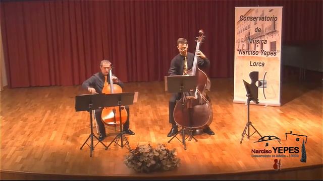 Dúo de Rossini para cello y contrabajo смотреть онлайн