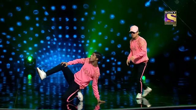 Adnan और Sushant के 'Kolaveri Di' Dance ने किया Dharmesh को Impress | India's Best Dancer смотреть онлайн