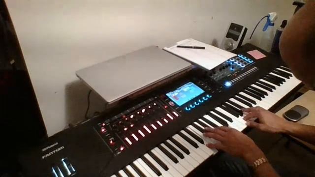 Roland Fantom 7 Playing/Practice смотреть онлайн