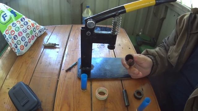 ЧИСТКА И КАЛИБРОВКА ЛАТУННЫХ И ПЛАСТИКОВЫХ ГИЛЬЗ смотреть онлайн