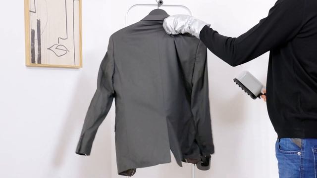 Laurastar IZZI Plus, A new way to steam your clothes смотреть онлайн