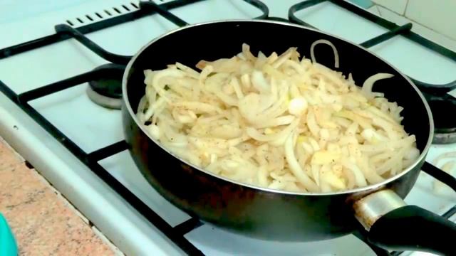 ЛУКОВЫЙ ПИРОГ ОТКРЫТЫЙ - ОБЪЕДЕНИЕ, ЛЕГКО И ПРОСТО смотреть онлайн