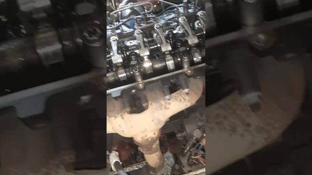 4hf1 замена прокладки клапанной крышки и проверка температурных зазоров клапанов смотреть онлайн