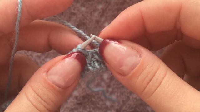 Простой способ вязания спицами имитации "плиссе" со снятыми петлями смотреть онлайн