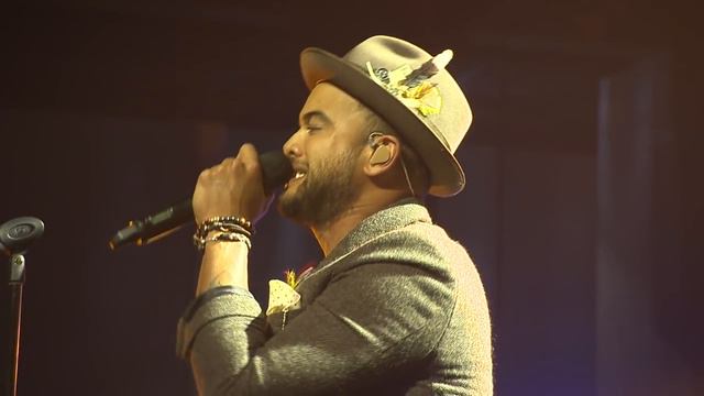 Guy Sebastian - The Zombie - Live at the 2016 #APRAs смотреть онлайн