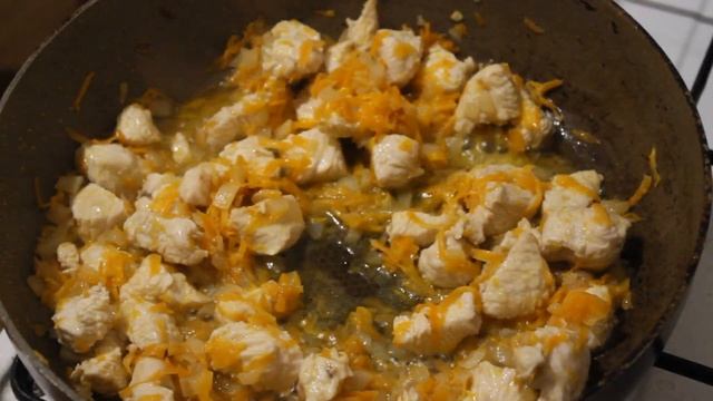 ИНДЕЙКА в сметанно-томатном соусе. Очень ВКУСНЫЙ рецепт смотреть онлайн