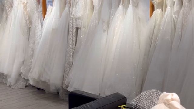 Свадебный салон платьев в Москве Мэри Трюфель. Обзор свадебного ревизорро смотреть онлайн