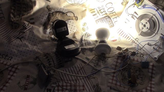 Датчик движения для ванной и туалета . Предварительное испытание 6 версии . смотреть онлайн