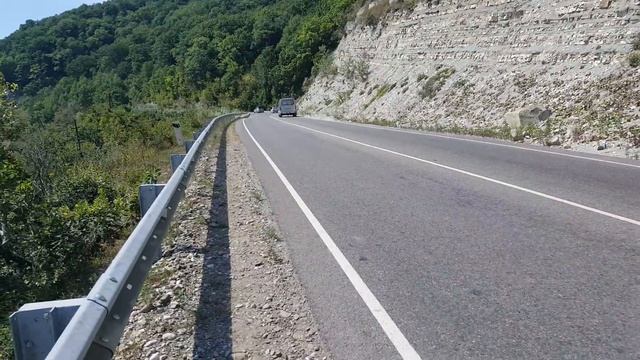 солнечные велорикши в горах смотреть онлайн