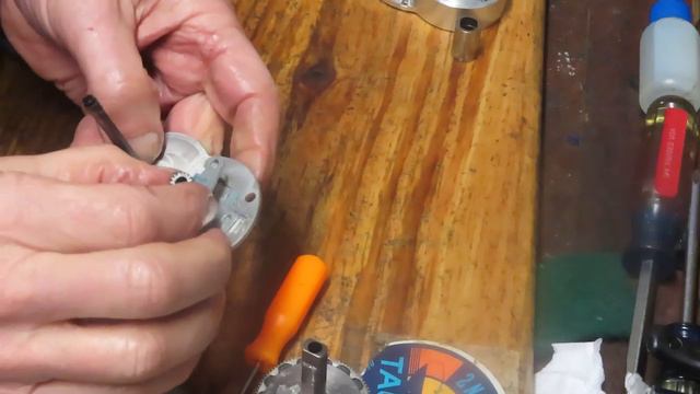 Accurate Tern 300 Twin drag fishing reel how to service смотреть онлайн