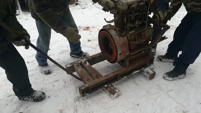 двигатель 2Э8З у2