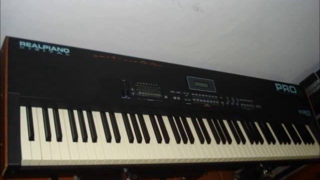 realpiano GEM PRO2 смотреть онлайн