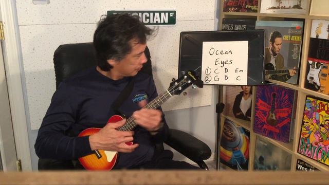 Ocean Eyes by Billie Eilish (on ukulele) смотреть онлайн