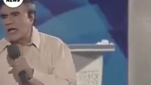 Tariq Aziz's Best Scene. Tariq Aziz Show.. Neelam Ghar... Tariq Aziz Best Video.../ Kifal TV смотреть онлайн