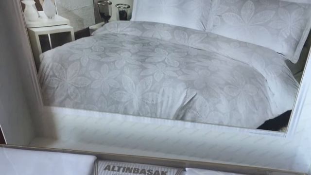 BLENDA Сатиновое постельное белье смотреть онлайн