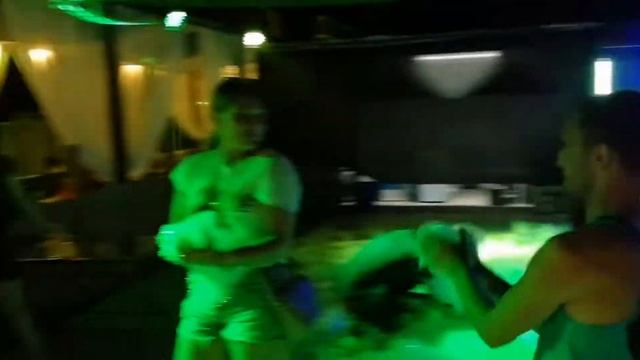 Дивноморское. Пенная вечеринка на побережье Чёрного моря