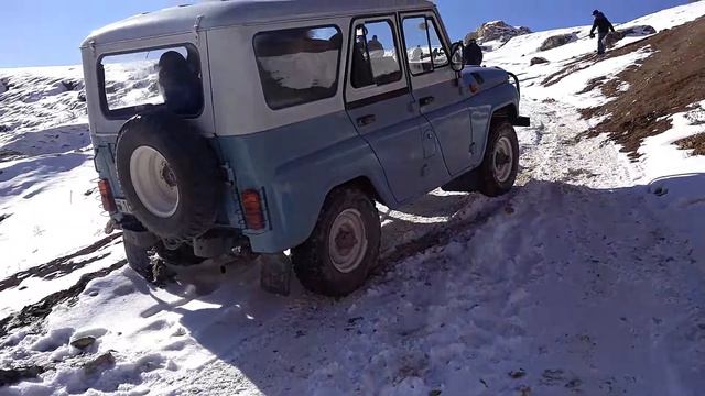 Поездка ПиАПА к замёрзшему водопаду, село Грыз Губинского района 26 января 2020-го года. смотреть онлайн