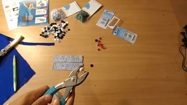 HAYITGA KELGAN SOVGAM...Кнопки и люверсов.  Zigzak Qaychi.