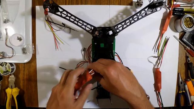CX-20 rebuilt to 450 Frame - Part 6 - Mount the ESCs смотреть онлайн