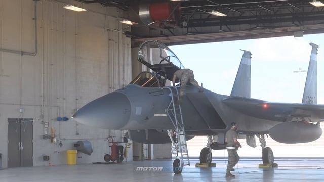 F-15C Eagle Fighter Aircraft Intercepts B-52 Stratofortress During ABMS Demo, U.S. Air Force смотреть онлайн