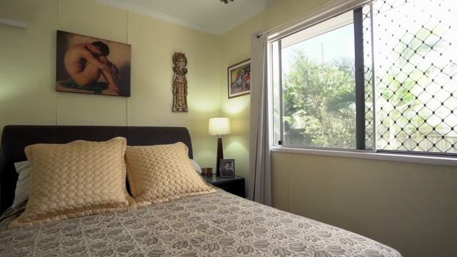 3 Spence Street Svensson Heights, QLD, 4670 -Immaculate home in quality area & sought after locatio смотреть онлайн