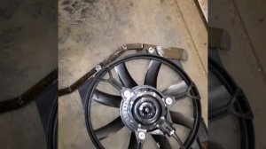 Уаз Патриот. Установка электрических  вентиляторов от Нивы Шевроле