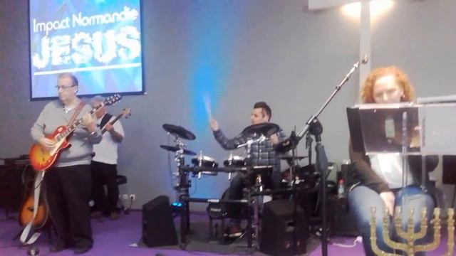 Église Résurrection. Répétions De Louanges Avec Chantal Labelle Impact Normandie