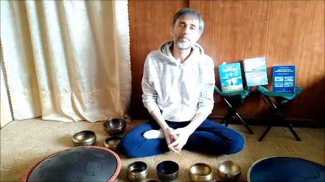 Станислав Раскошанский - тренер по йоге, музыкант и автор книг по саморазвитию и йоге - о себе смотреть онлайн