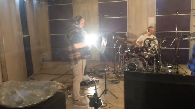 Трио Побожий/Давидянц/Борлаи - сессия на #JustStudio, видео из аппаратки 1 смотреть онлайн