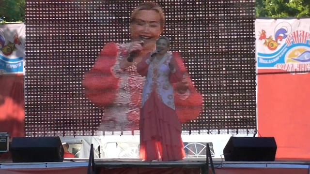В тихую лунную ночку смотреть онлайн