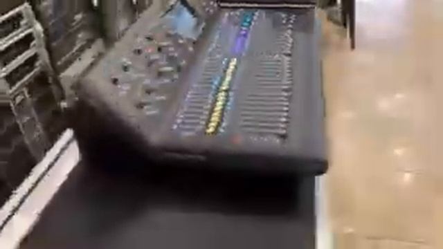 MIXER MIDAS M32LIVE Turun harga 😱 смотреть онлайн