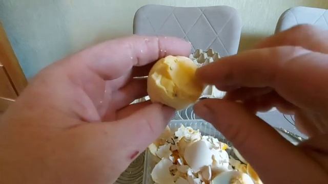 Как по варёному яйцу определить его оплодность? смотреть онлайн