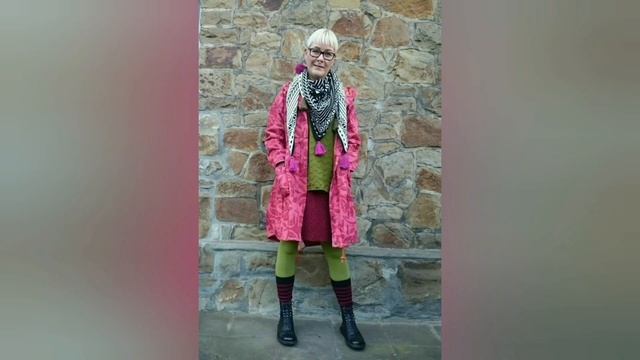 50 + стилю не помеха. Эйджизм нынче не приветствуется. смотреть онлайн
