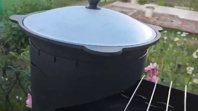 Обзор мангала с подказанником.