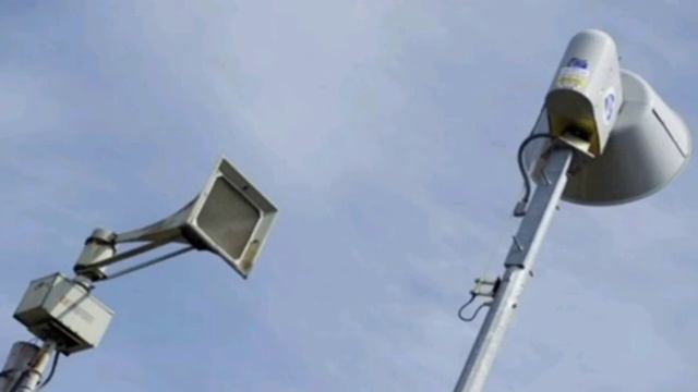 red alert sound смотреть онлайн