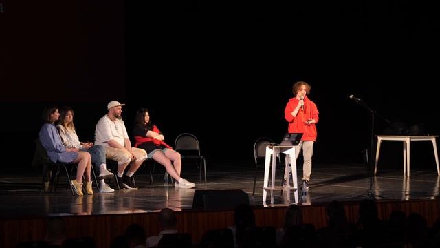 Ультимативный гид по русской креативности. Виталик Быков @ Дизайн-выходные 2022 смотреть онлайн