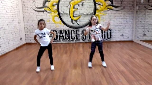 ДЕТИ ТАНЦУЮТ ХИП-ХОП! HIP-HOP KIDS/ ДЕТСКИЙ ХИП-ХОП! смотреть онлайн